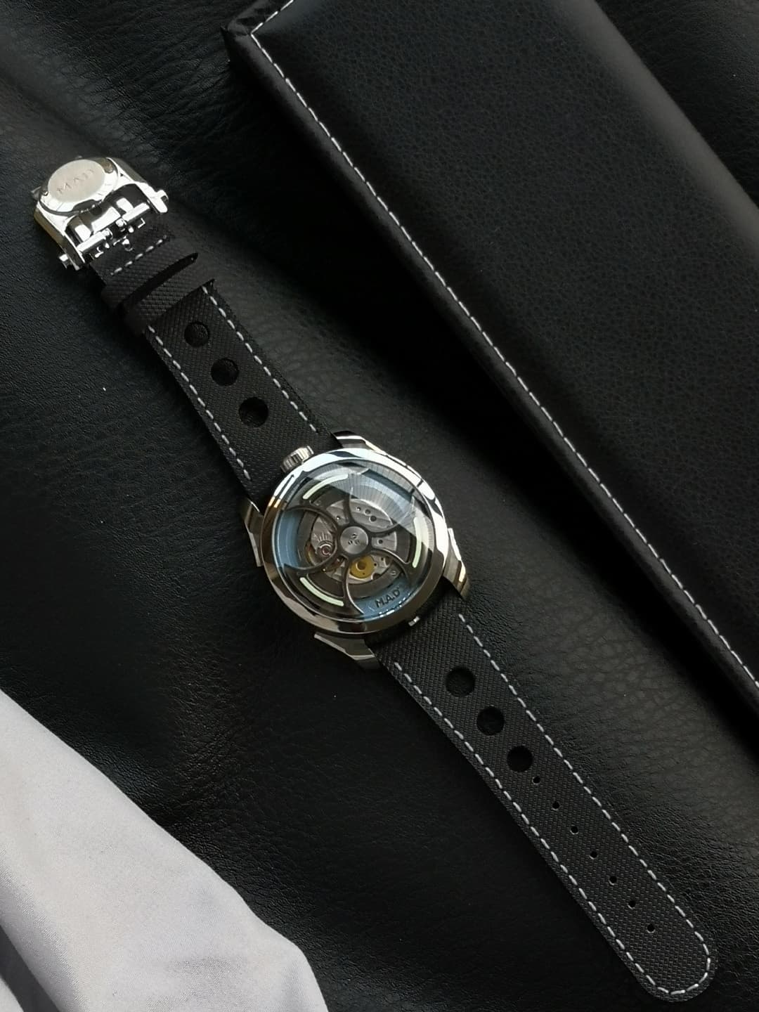 Luxury Watch Blue Watch G101