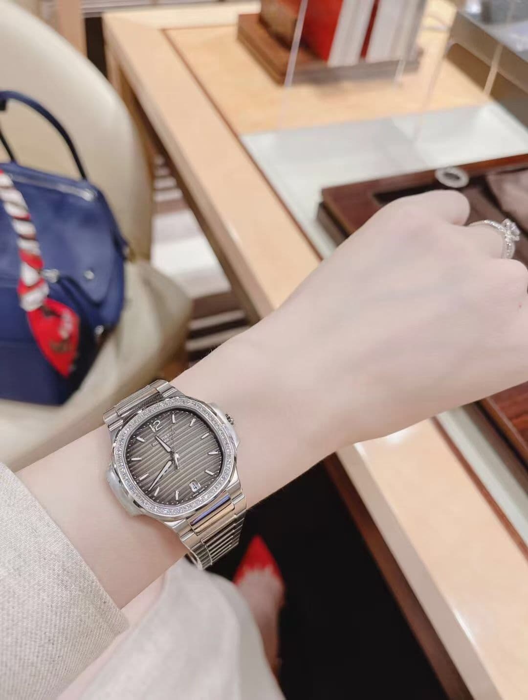 Luxury Watch White Product