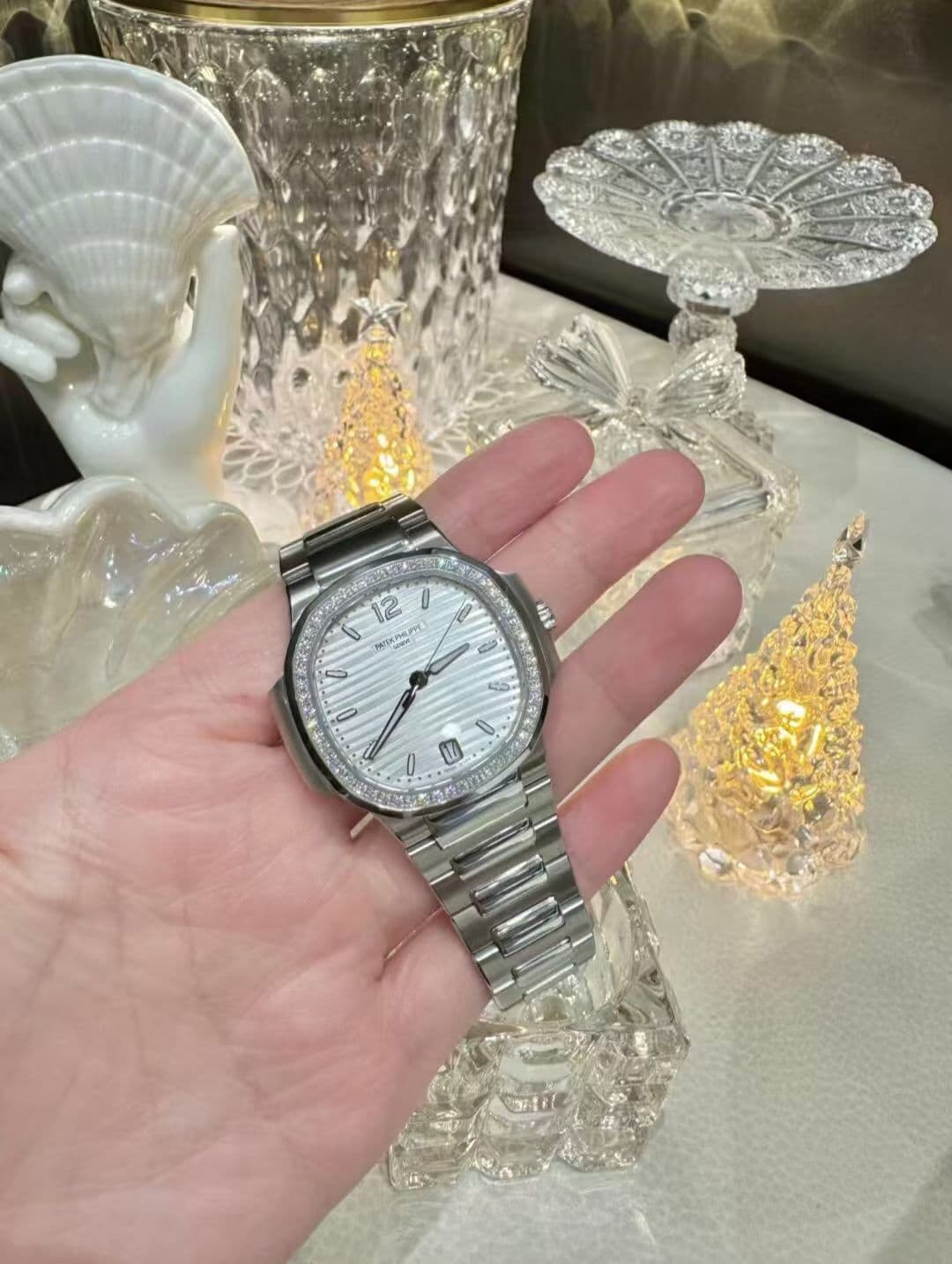 Luxury Watch White Product