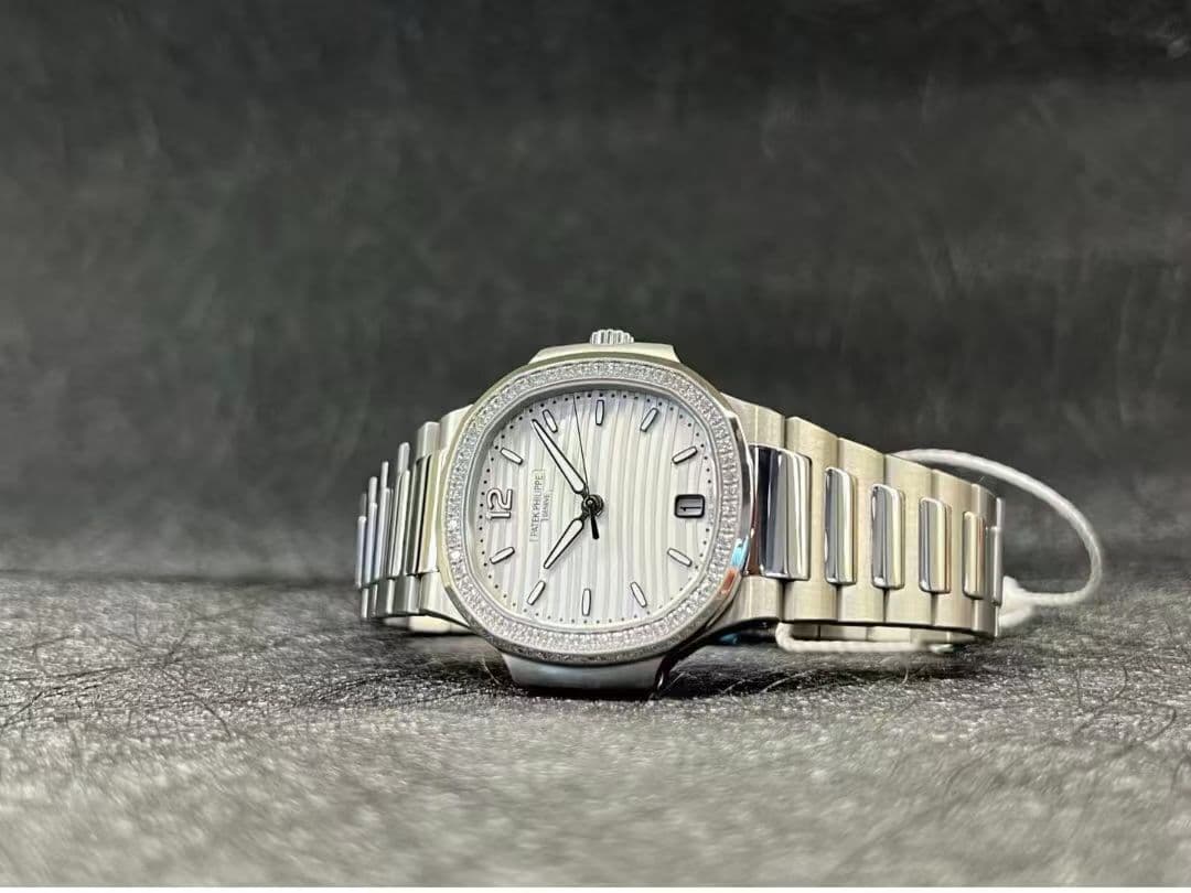 Luxury Watch White Product