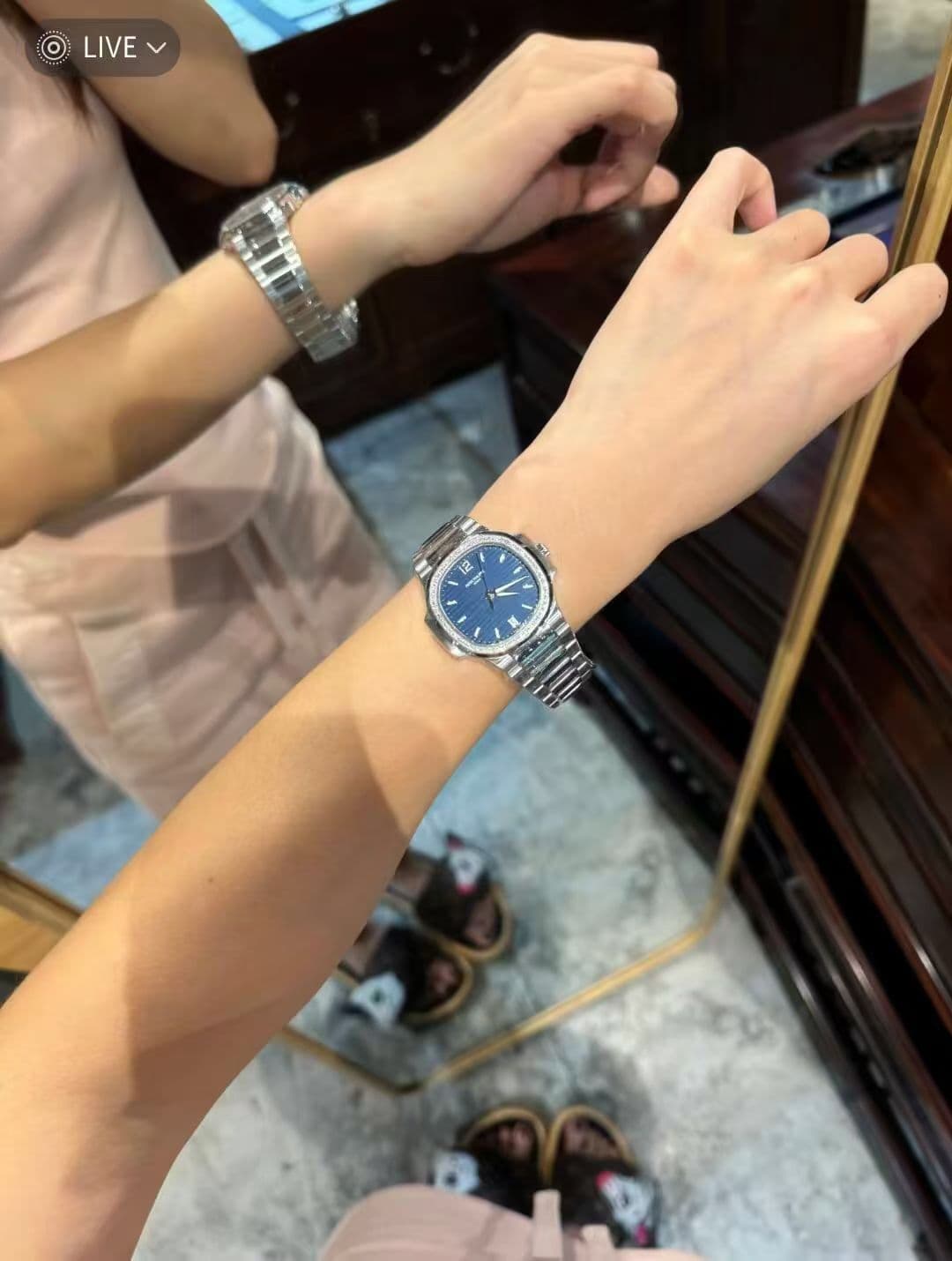 Luxury Watch White Product