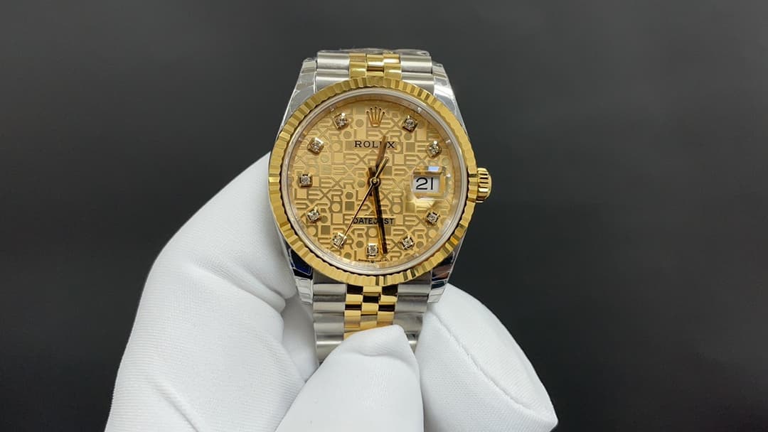 Rolex Gold Accessory