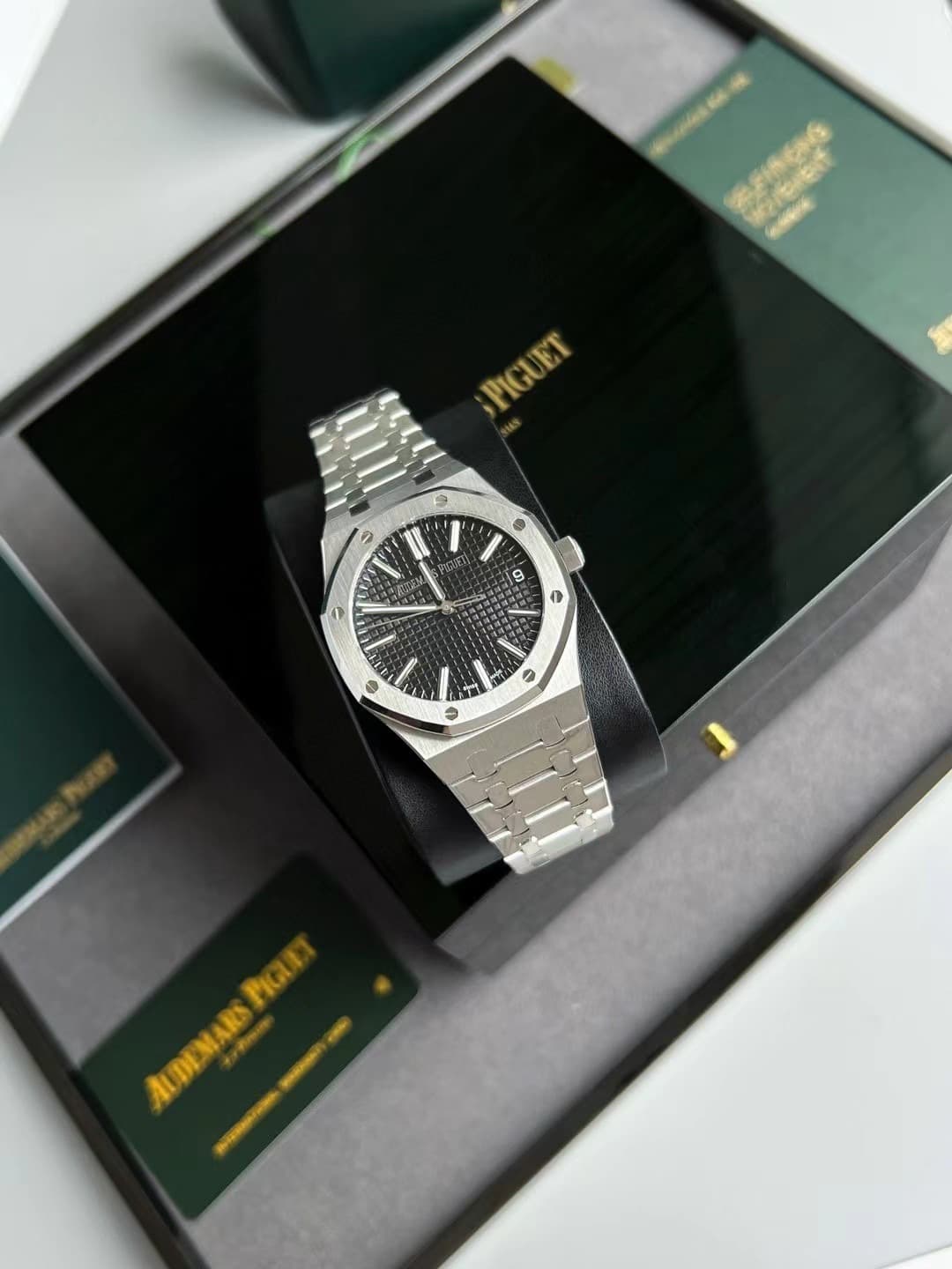 Audemars Piguet Cream Watch