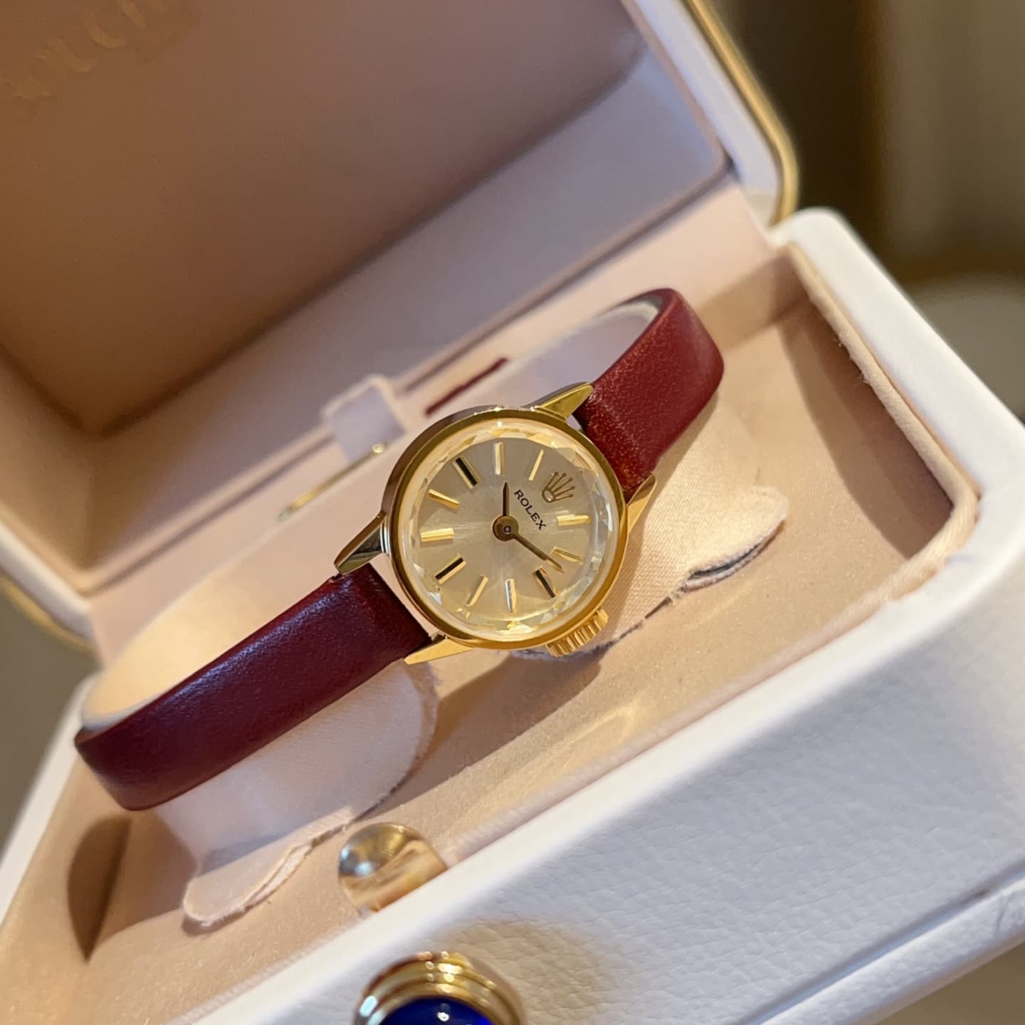 Luxury Watch White Mini Watch