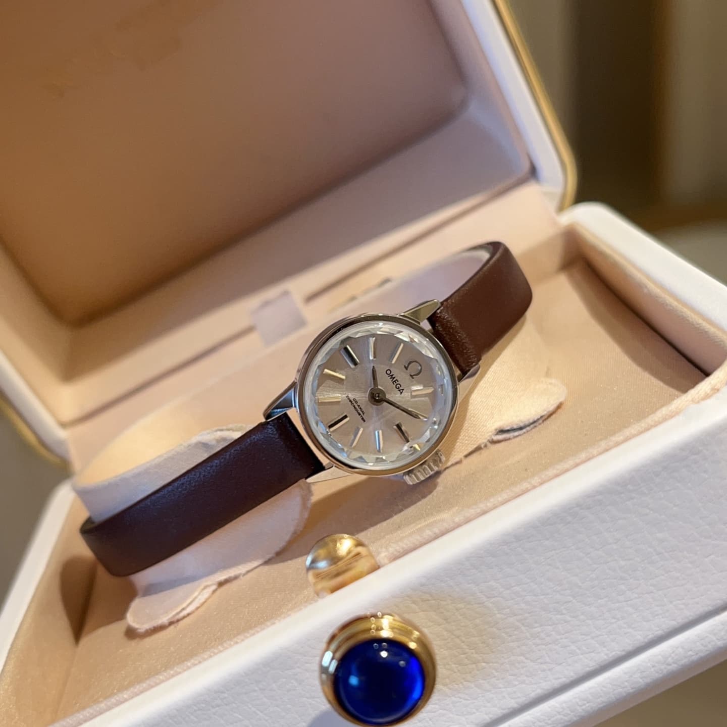 Luxury Brand White Watch