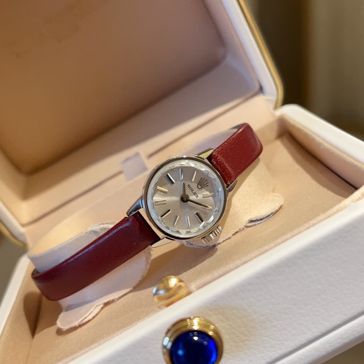 Luxury Watch White Mini Watch