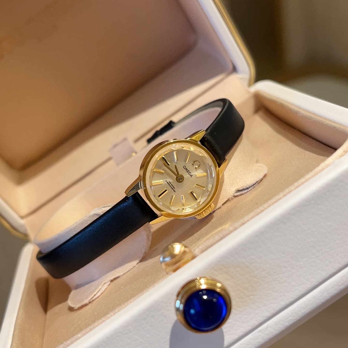 Luxury Brand White Watch
