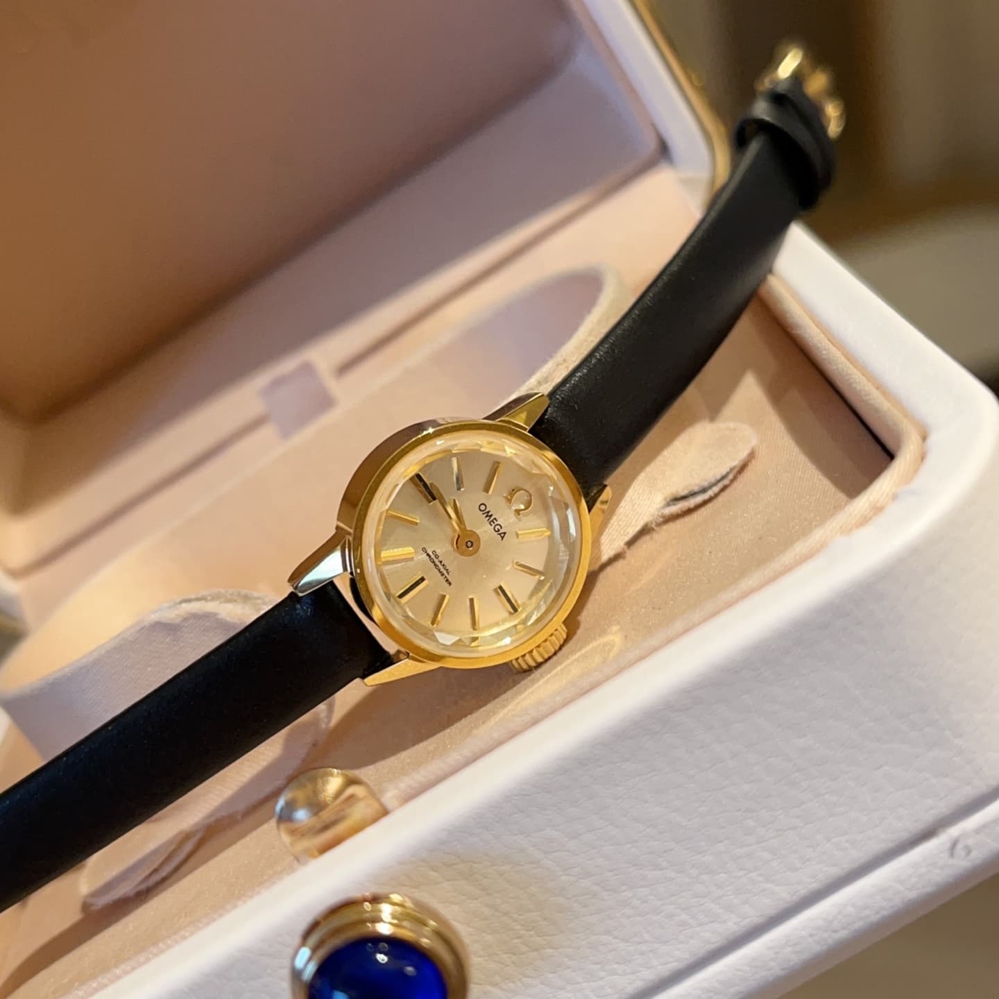 Luxury Watch White Mini Watch