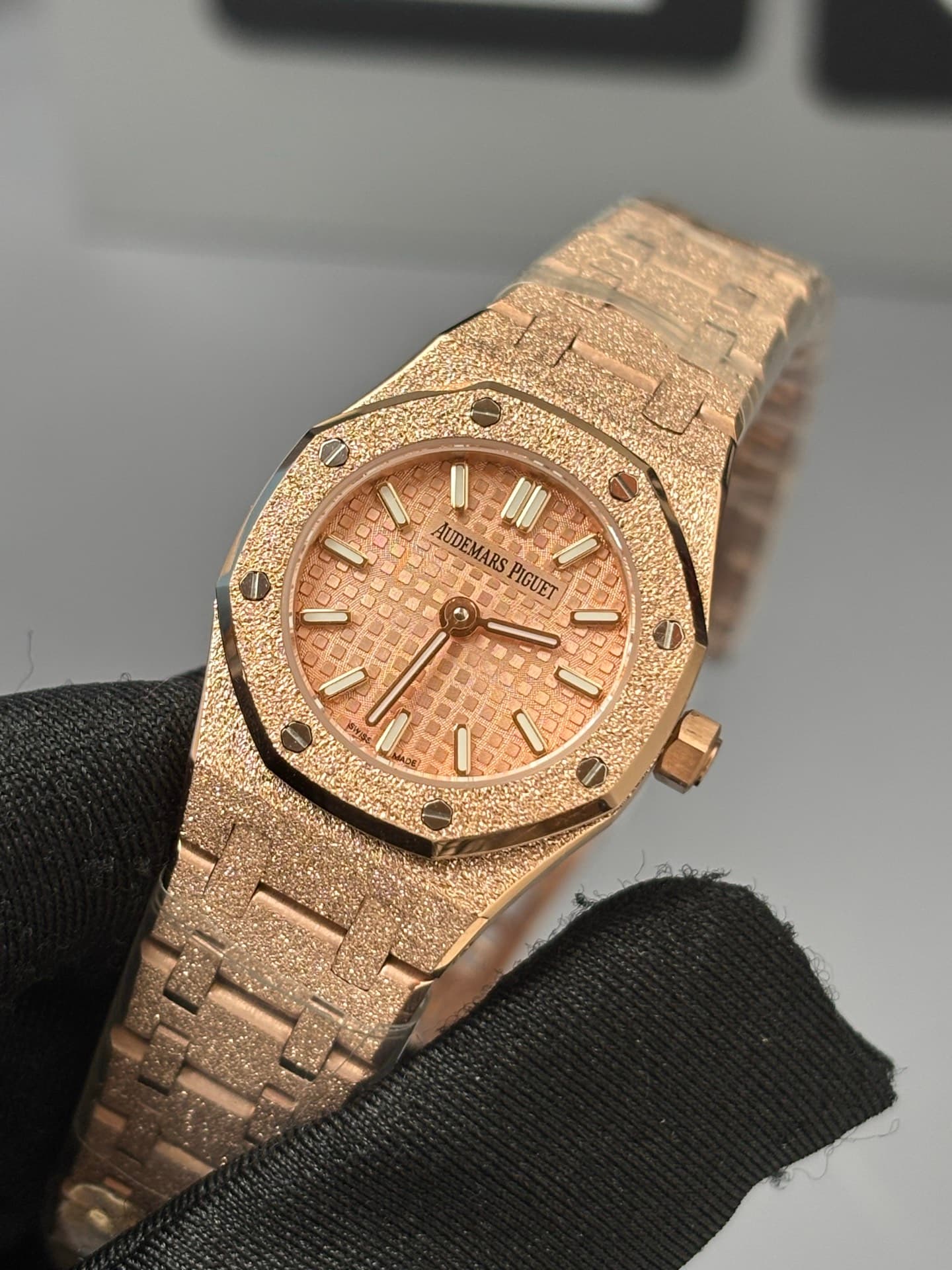 Audemars Piguet Cream Mini Watch