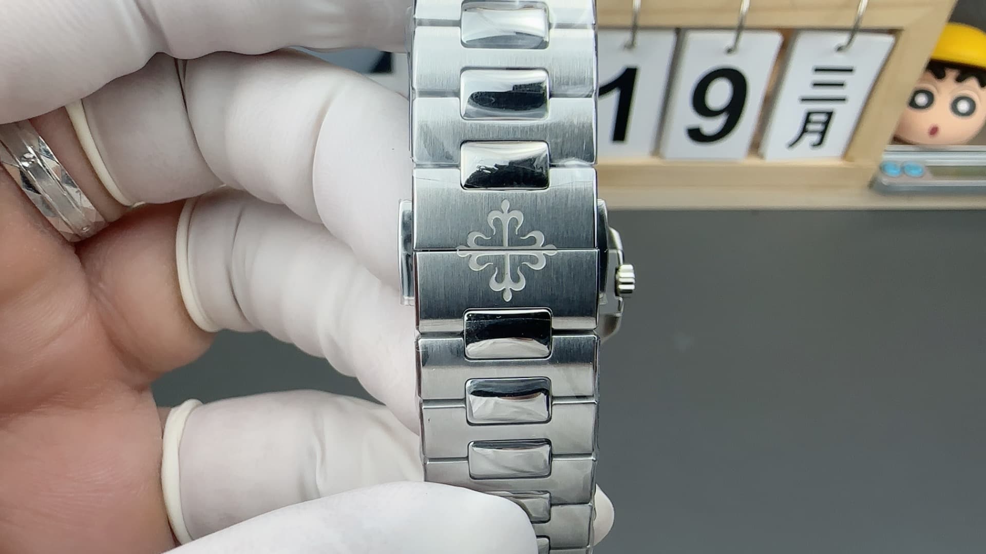 Patek Philippe White Product SC330
