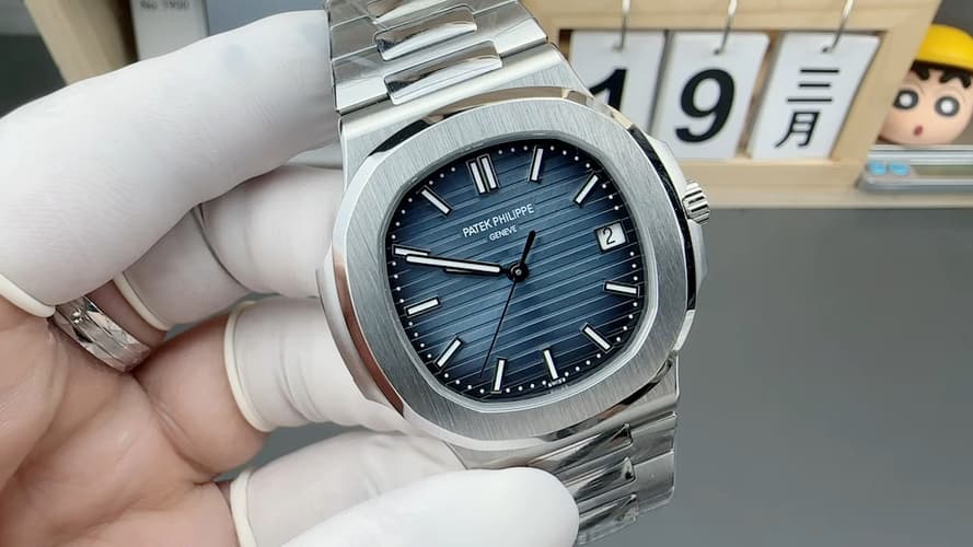 Patek Philippe White Watch SC330