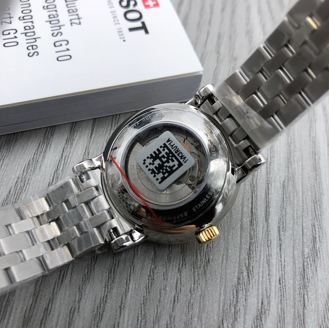 Tissot Blue Watch T122