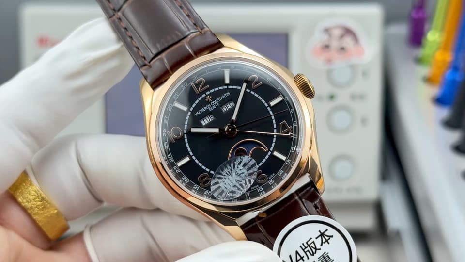 Vacheron Constantin White Watch B548