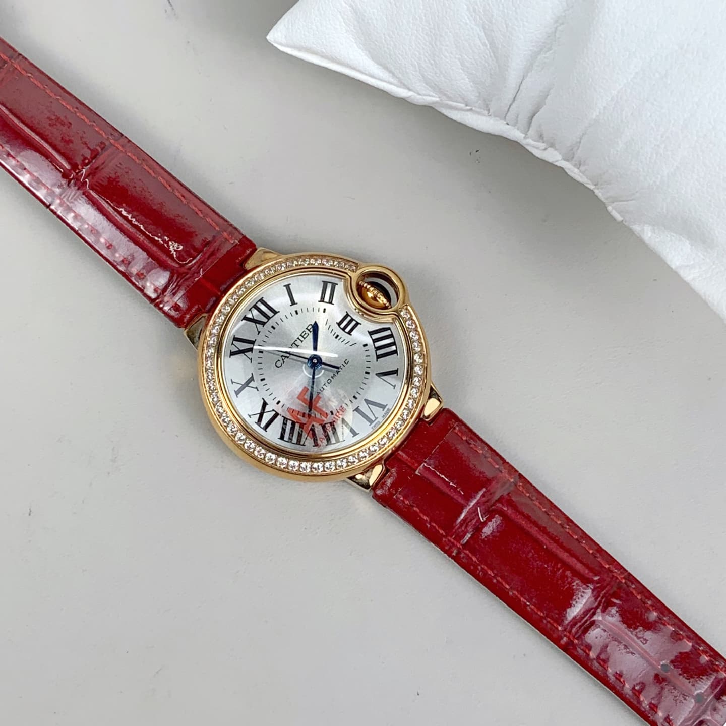 Luxury Watch Gold Product