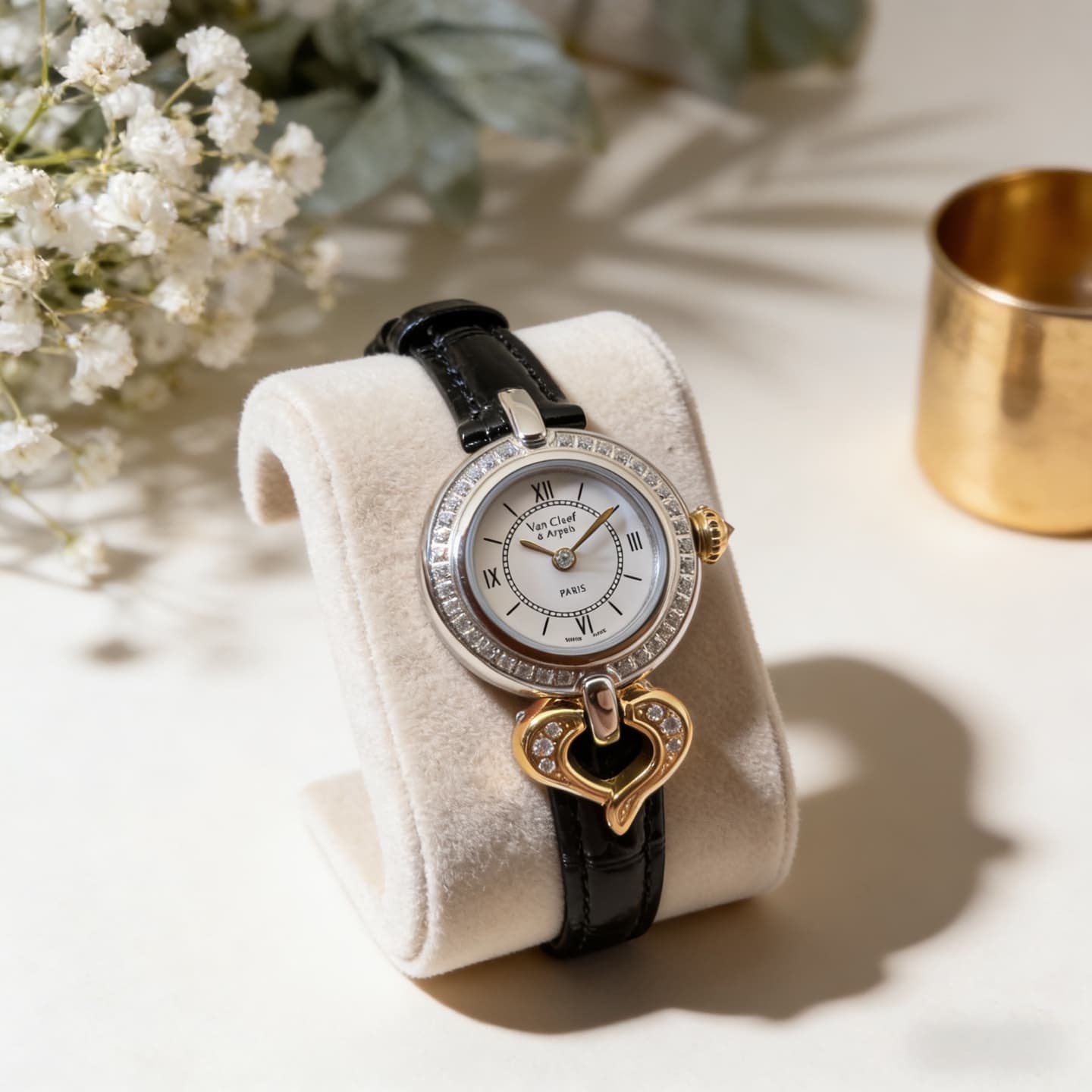 Luxury Watch White Medium Watch
