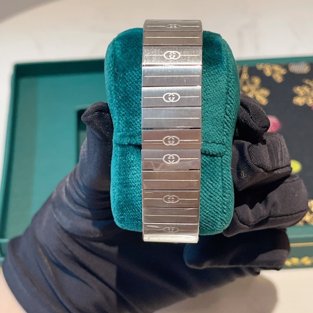 Gucci Cream Watch