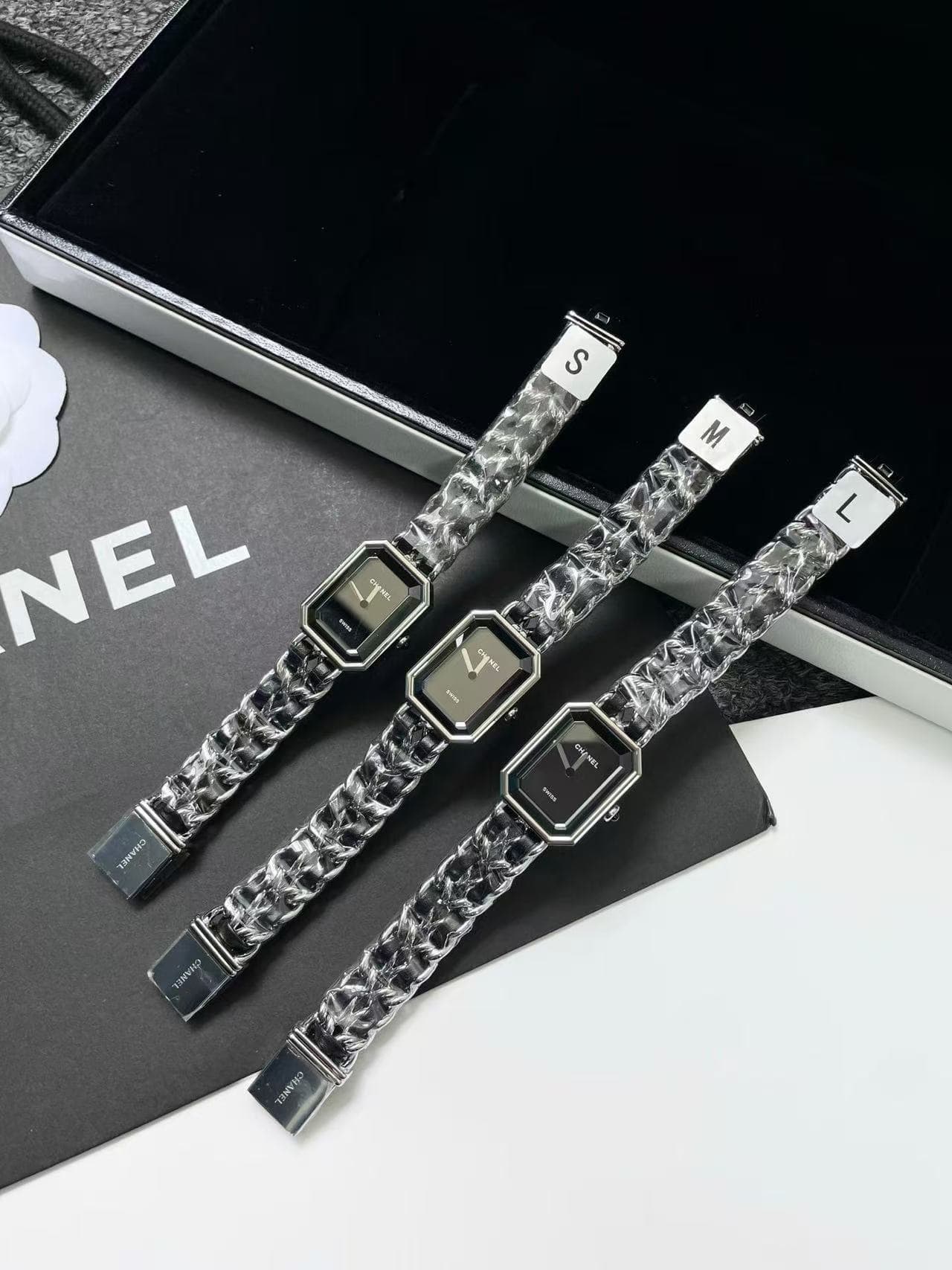 Chanel Black Product