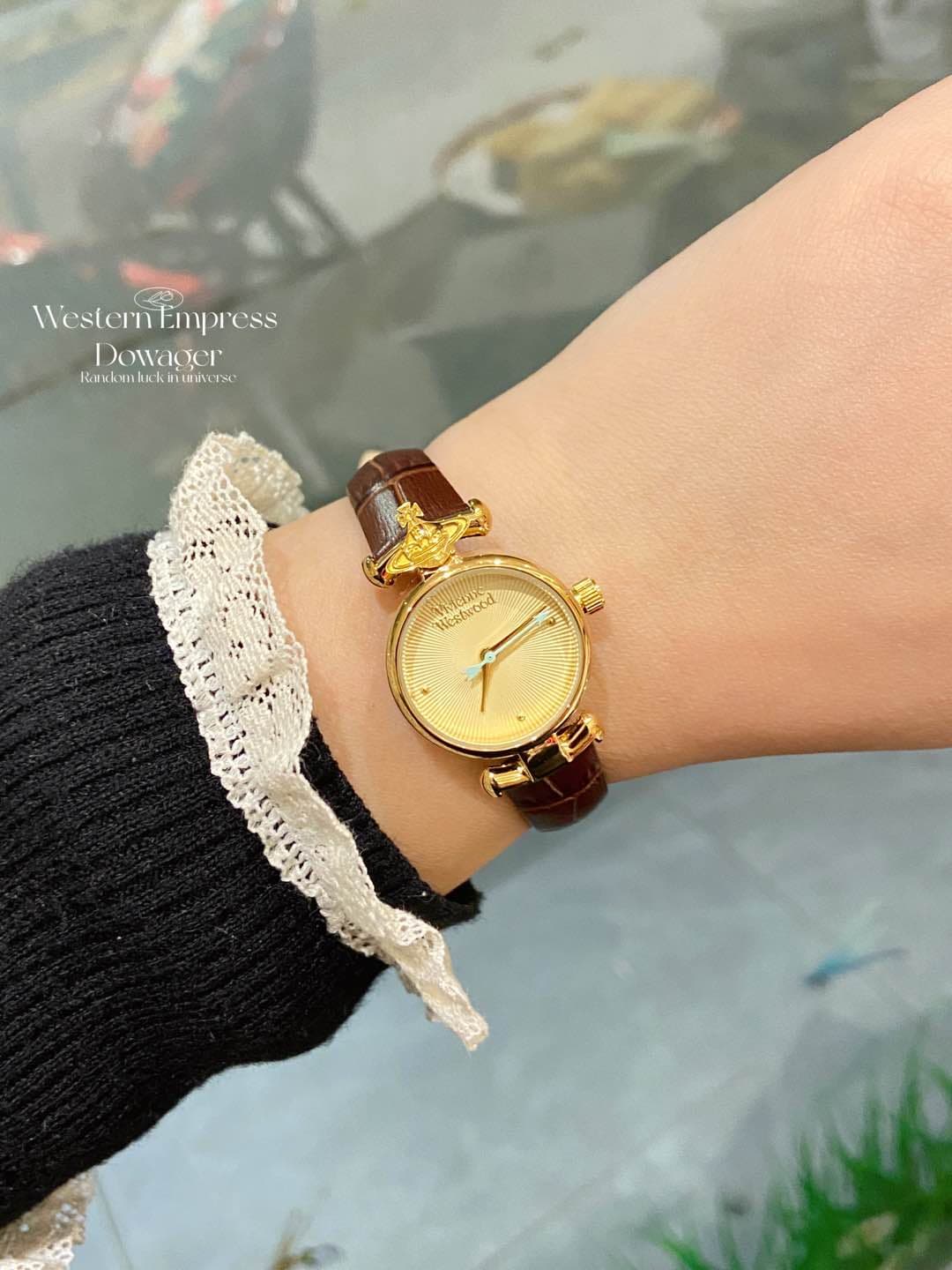 Luxury Watch Cream Watch