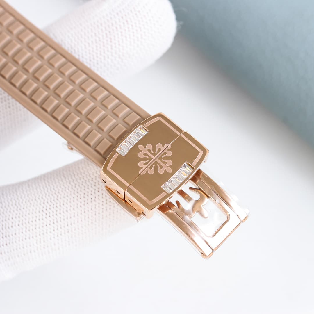 Patek Philippe White Watch Luce7968