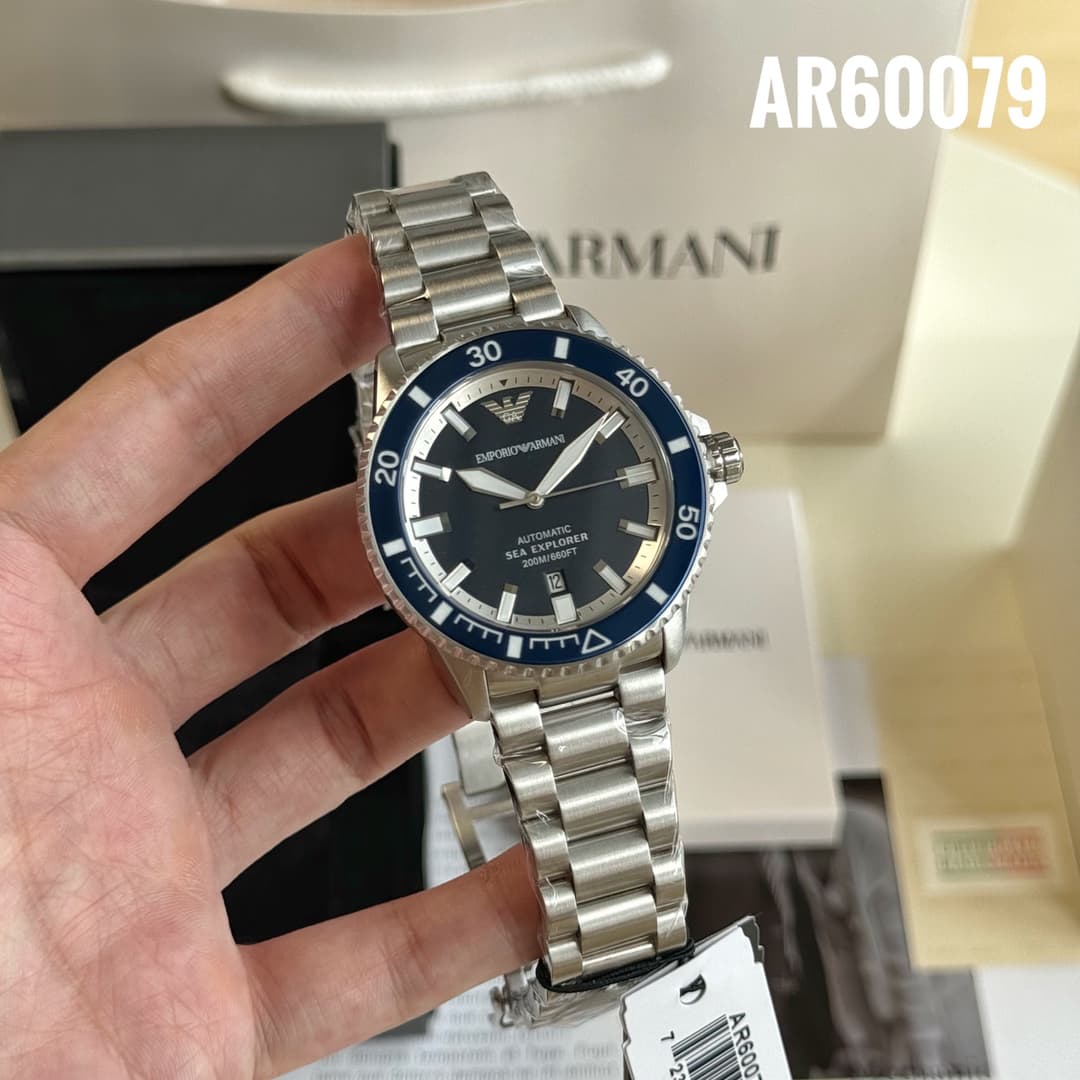 Luxury Watch Silver Bag ar60079