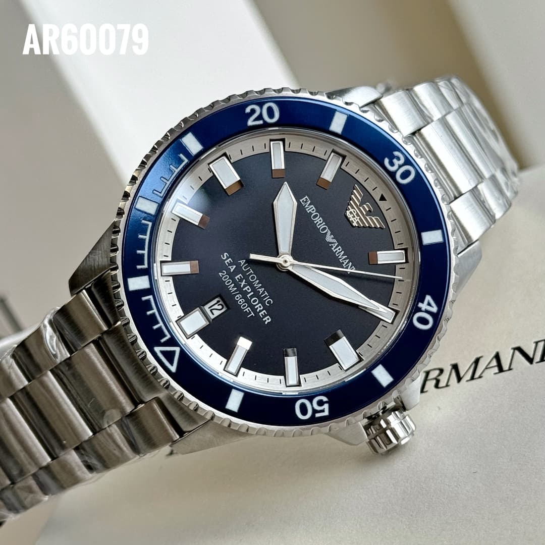 Luxury Watch Silver Bag ar60079
