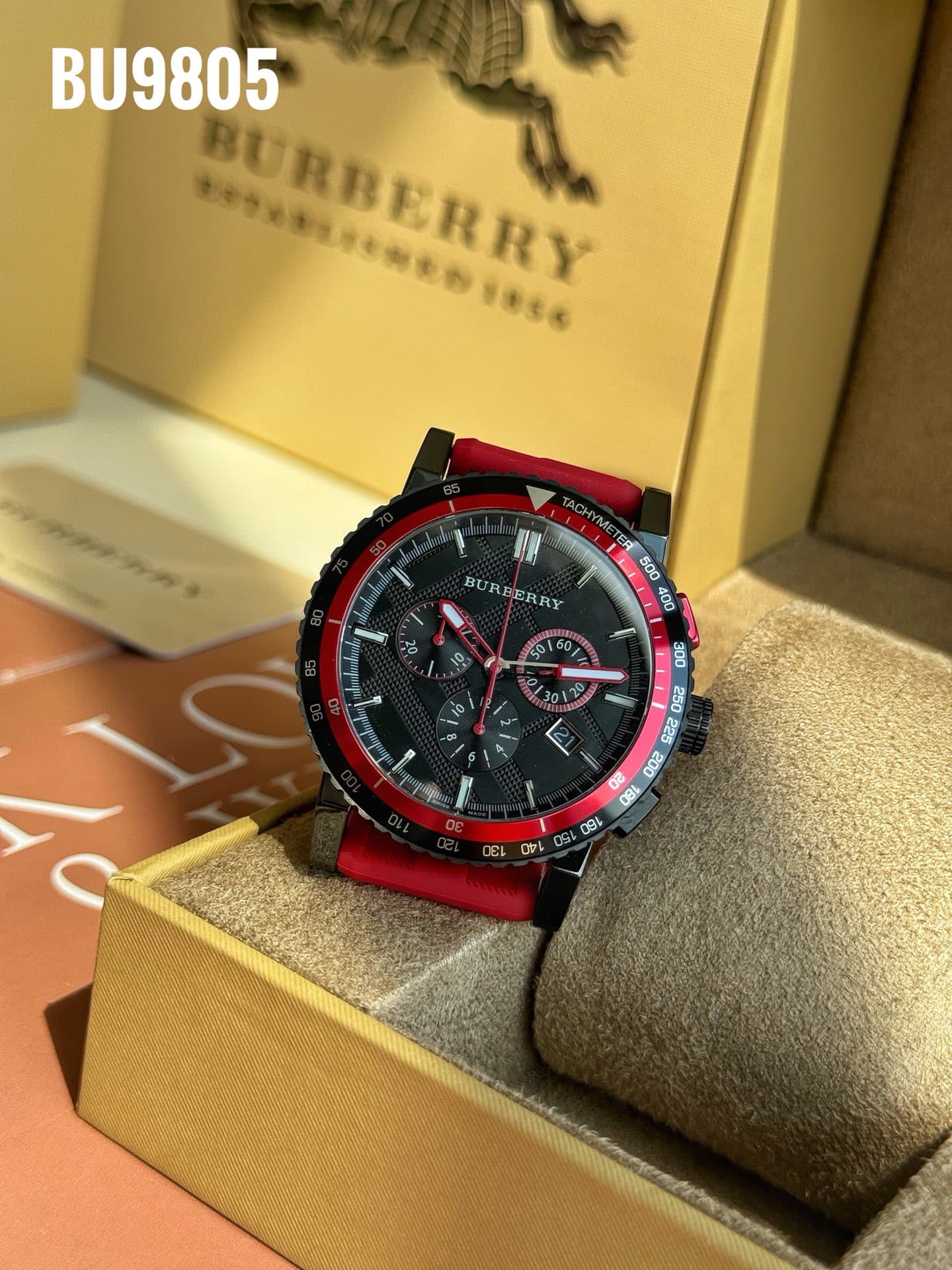 Luxury Watch Black Watch BU9805