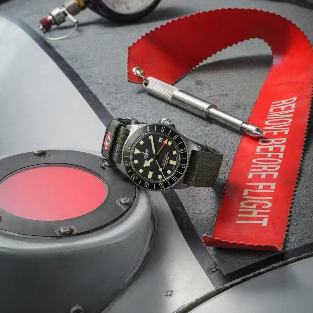 Luxury Watch Black Watch