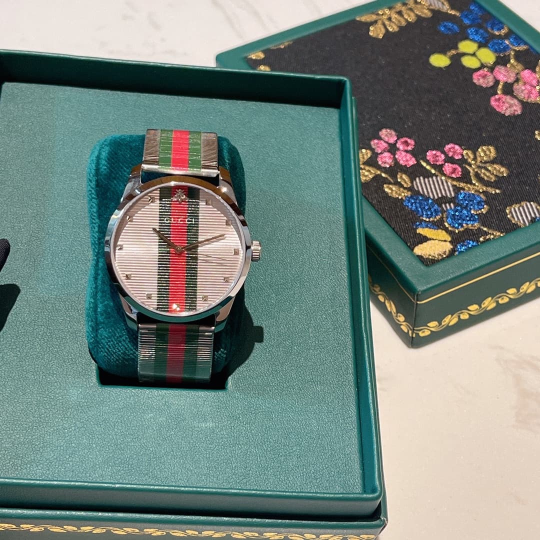 Gucci Green Watch YA126284