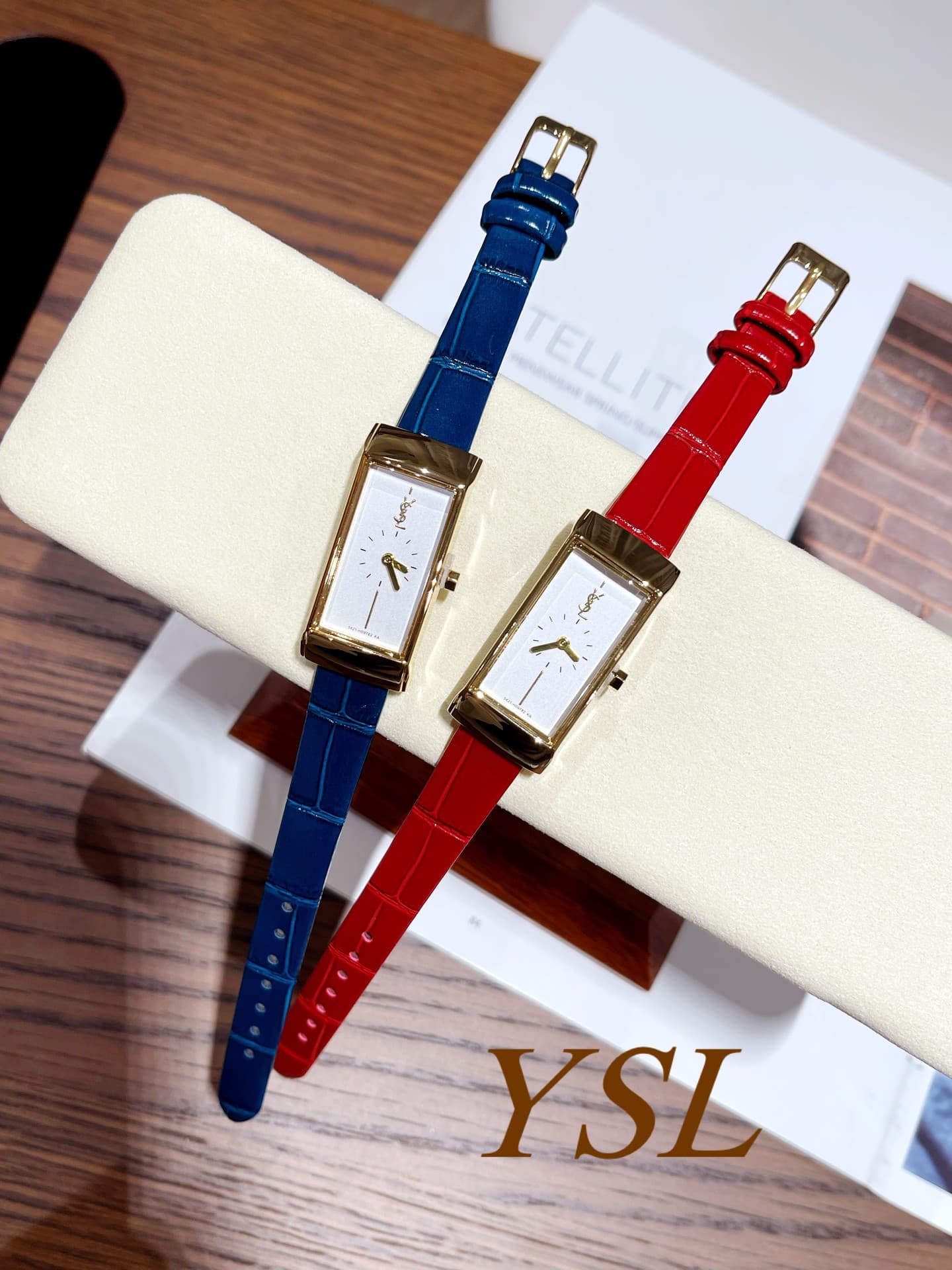 Saint Laurent Red Belt