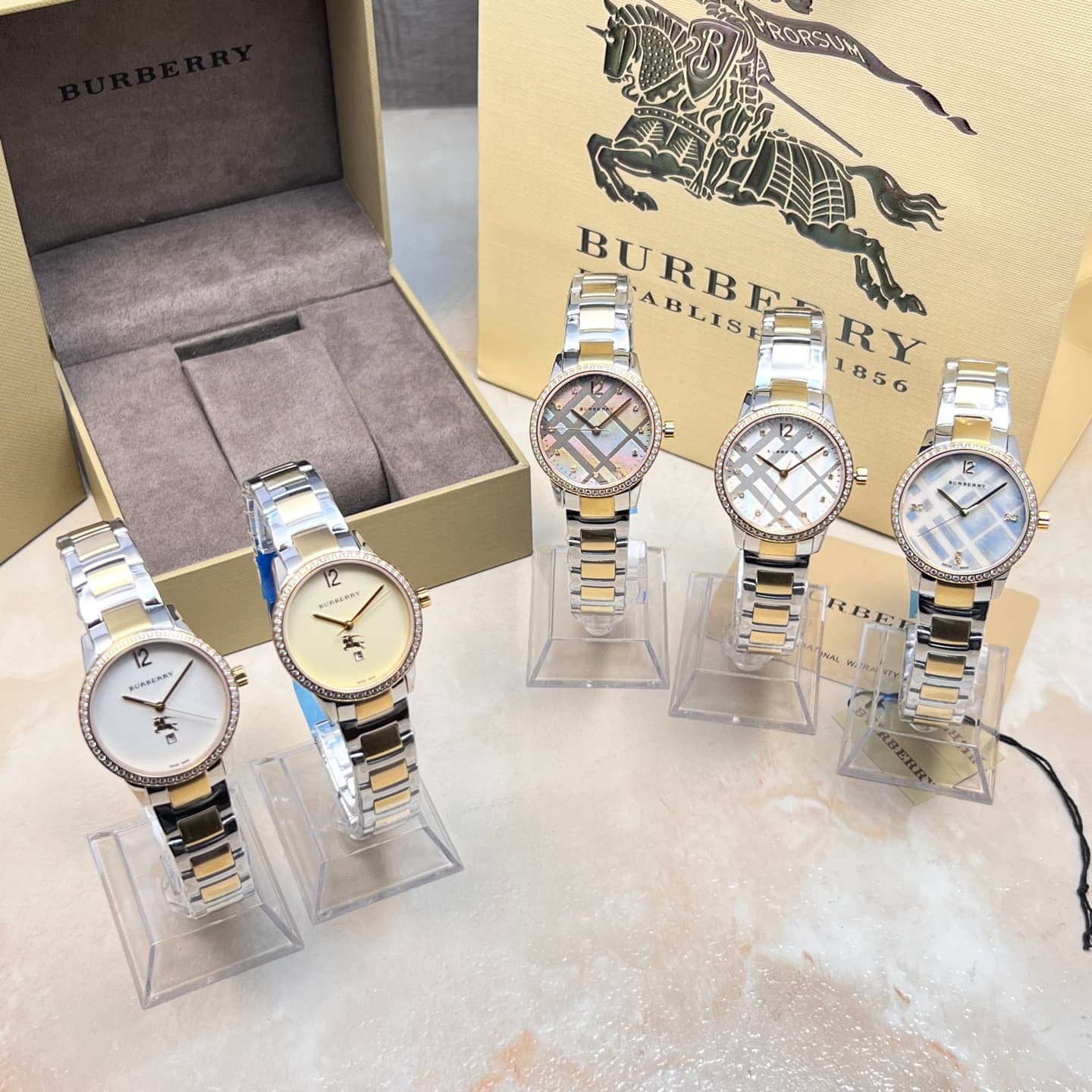 Luxury Watch Blue Product