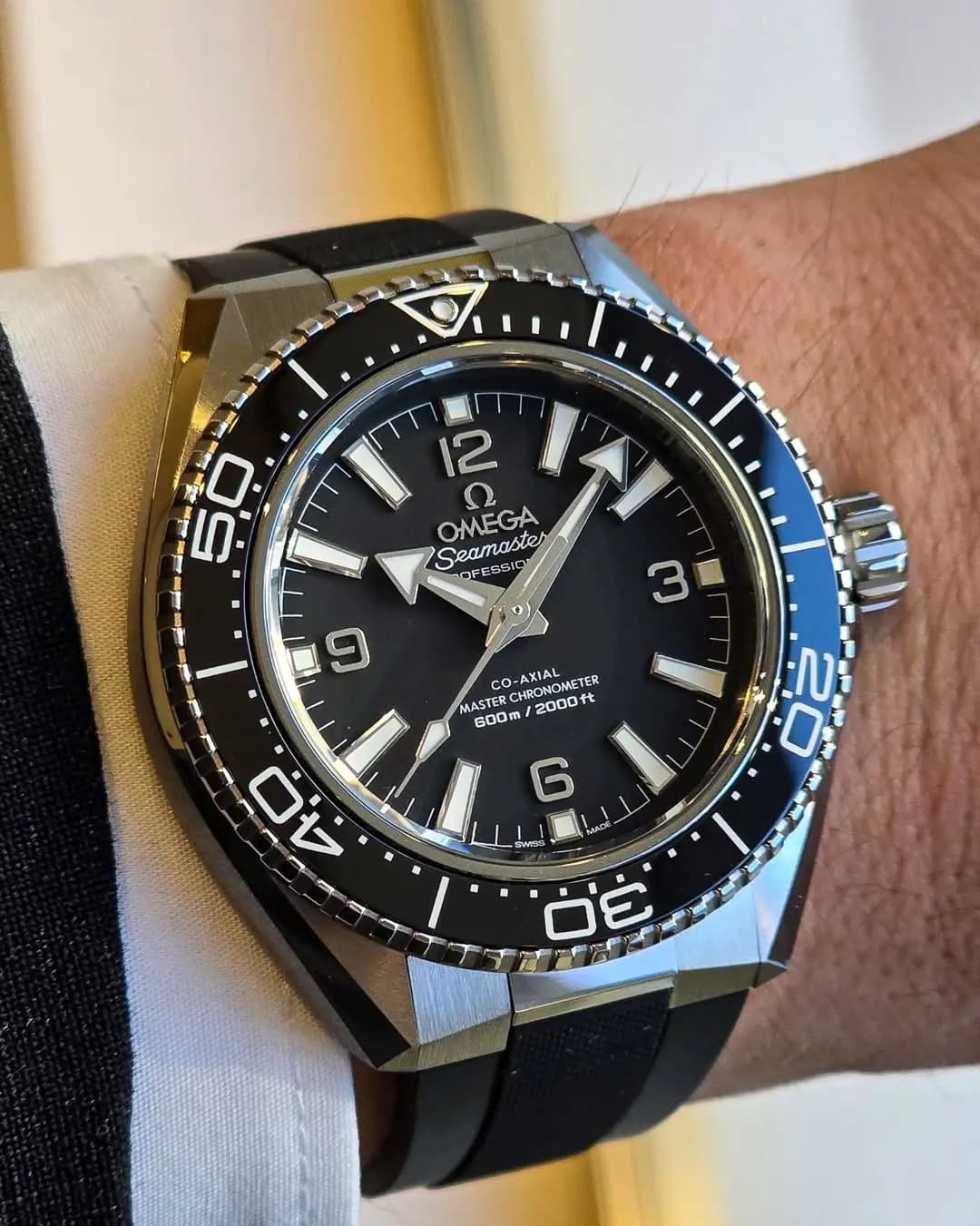 Omega Black Accessory
