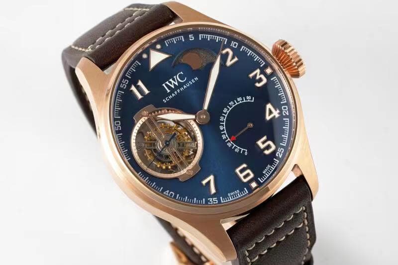 IWC Black Watch IW590302