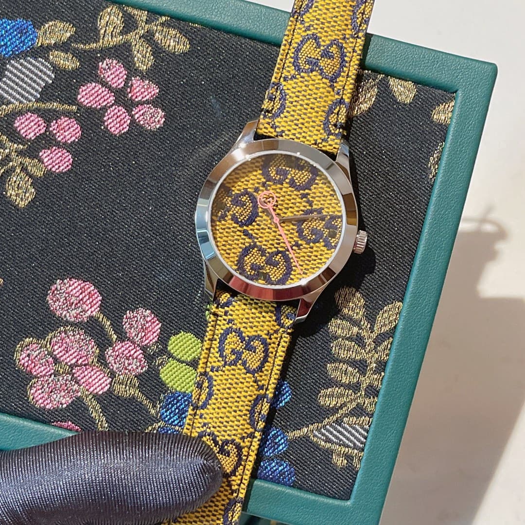 Gucci Red Watch