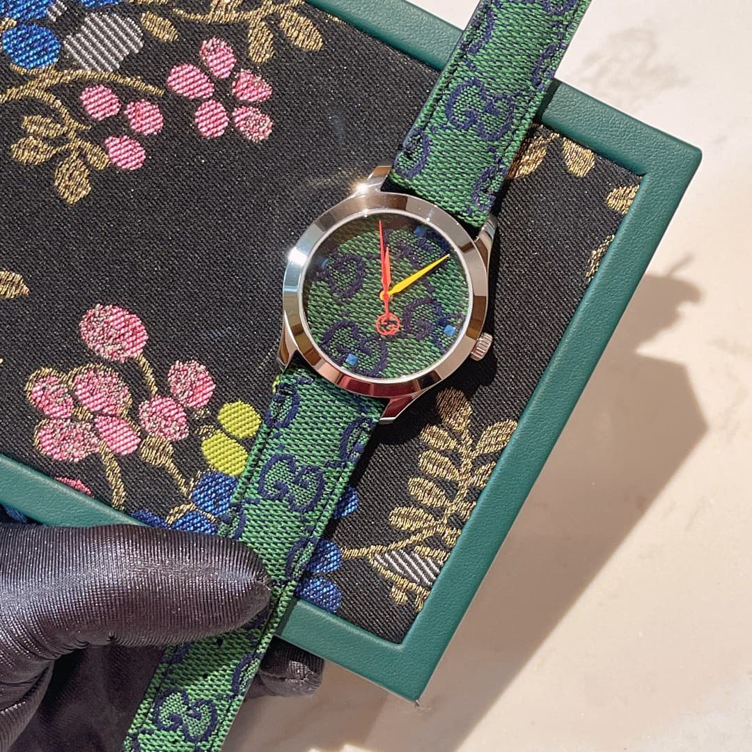 Gucci Red Watch