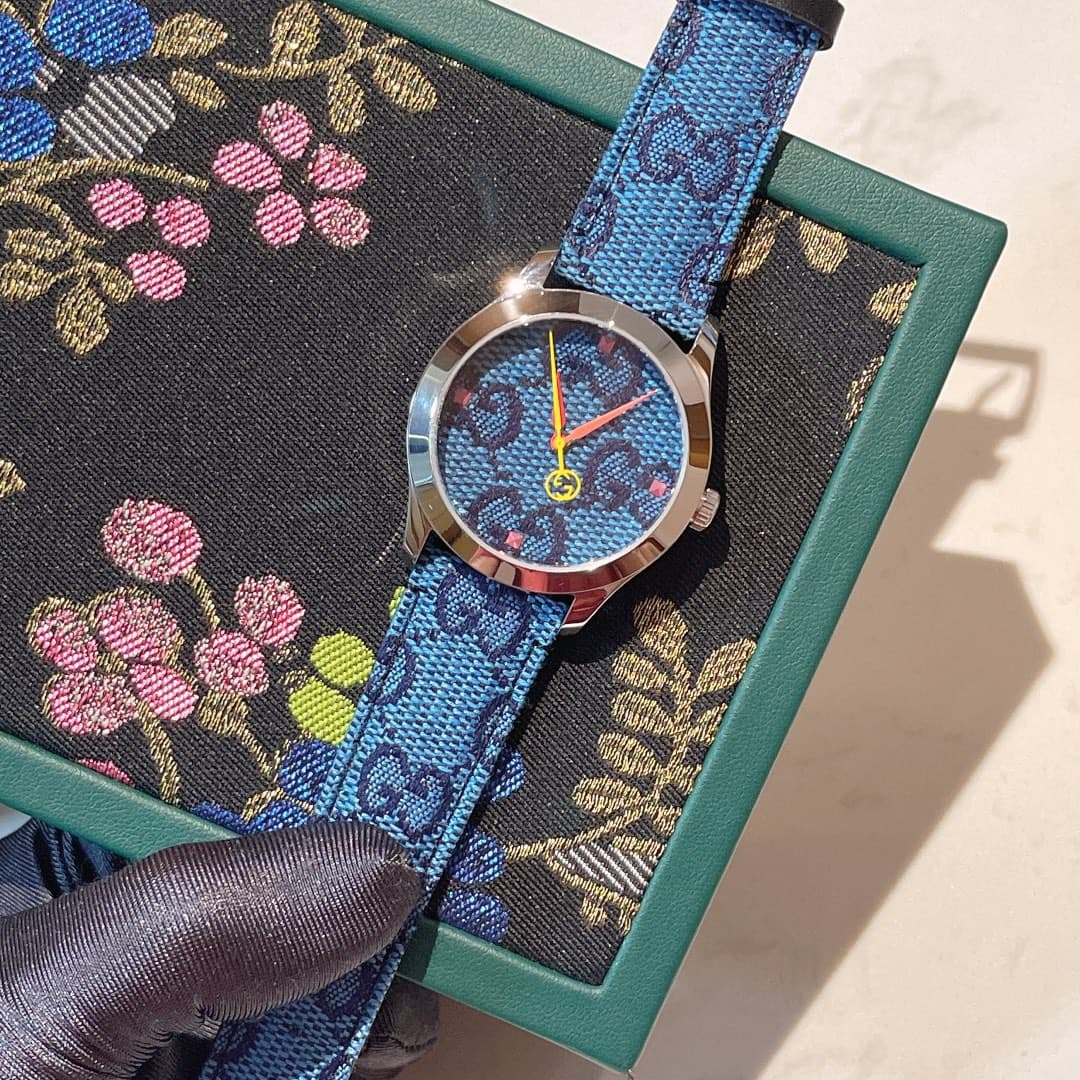Gucci Red Watch