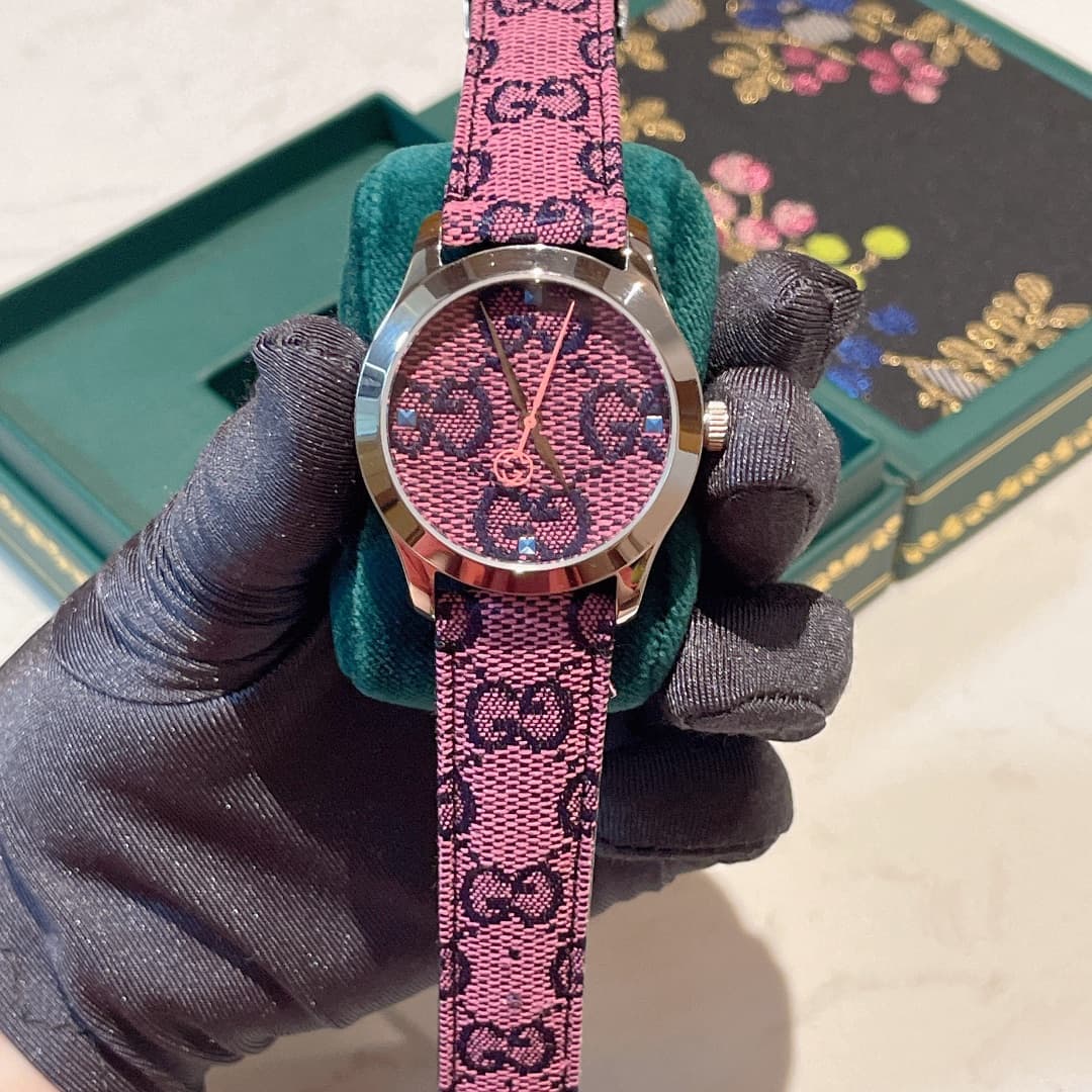 Gucci Red Watch