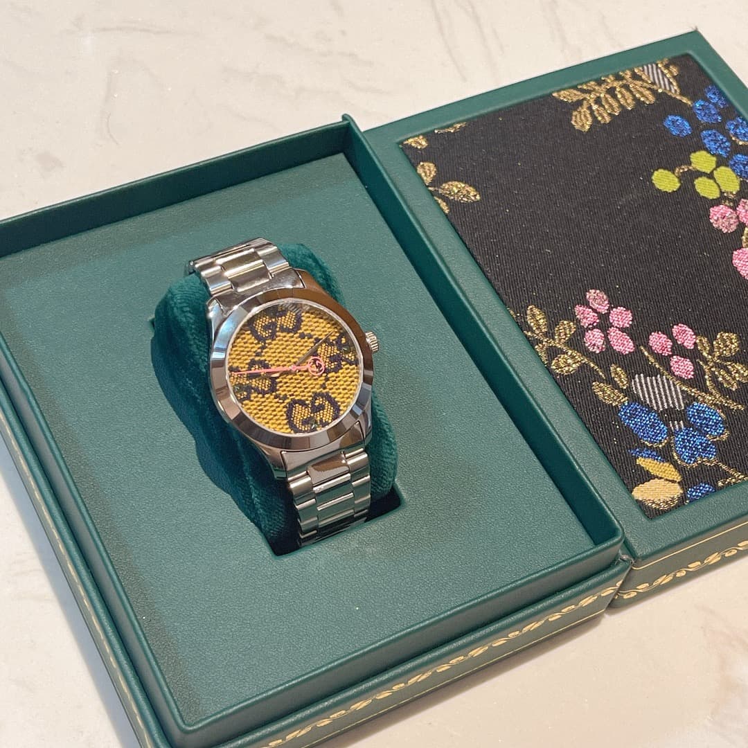 Gucci Red Watch