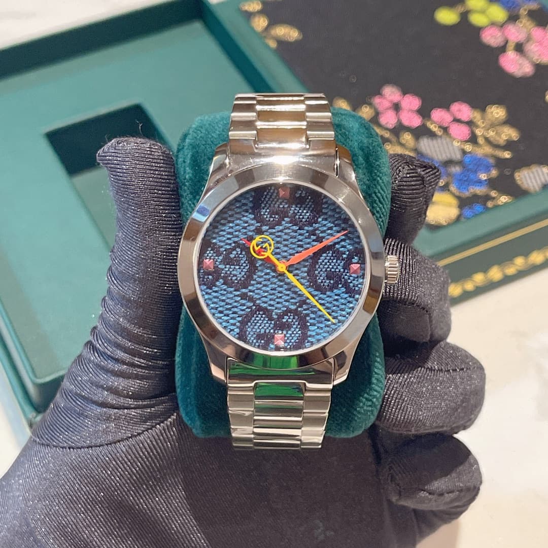 Gucci Red Watch
