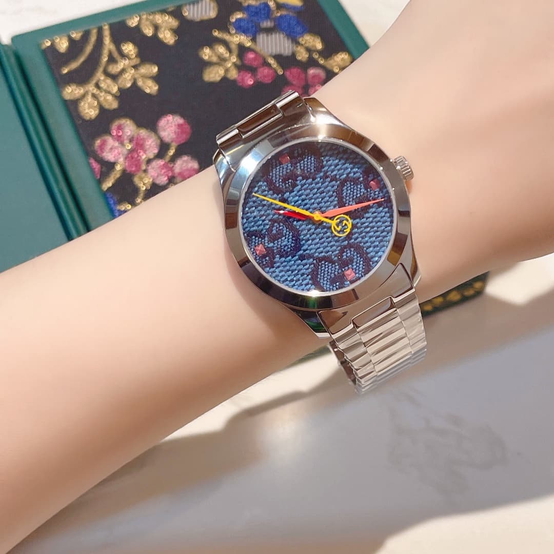 Gucci Red Watch