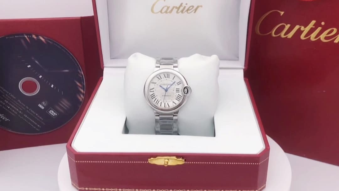 Cartier White Watch NH05