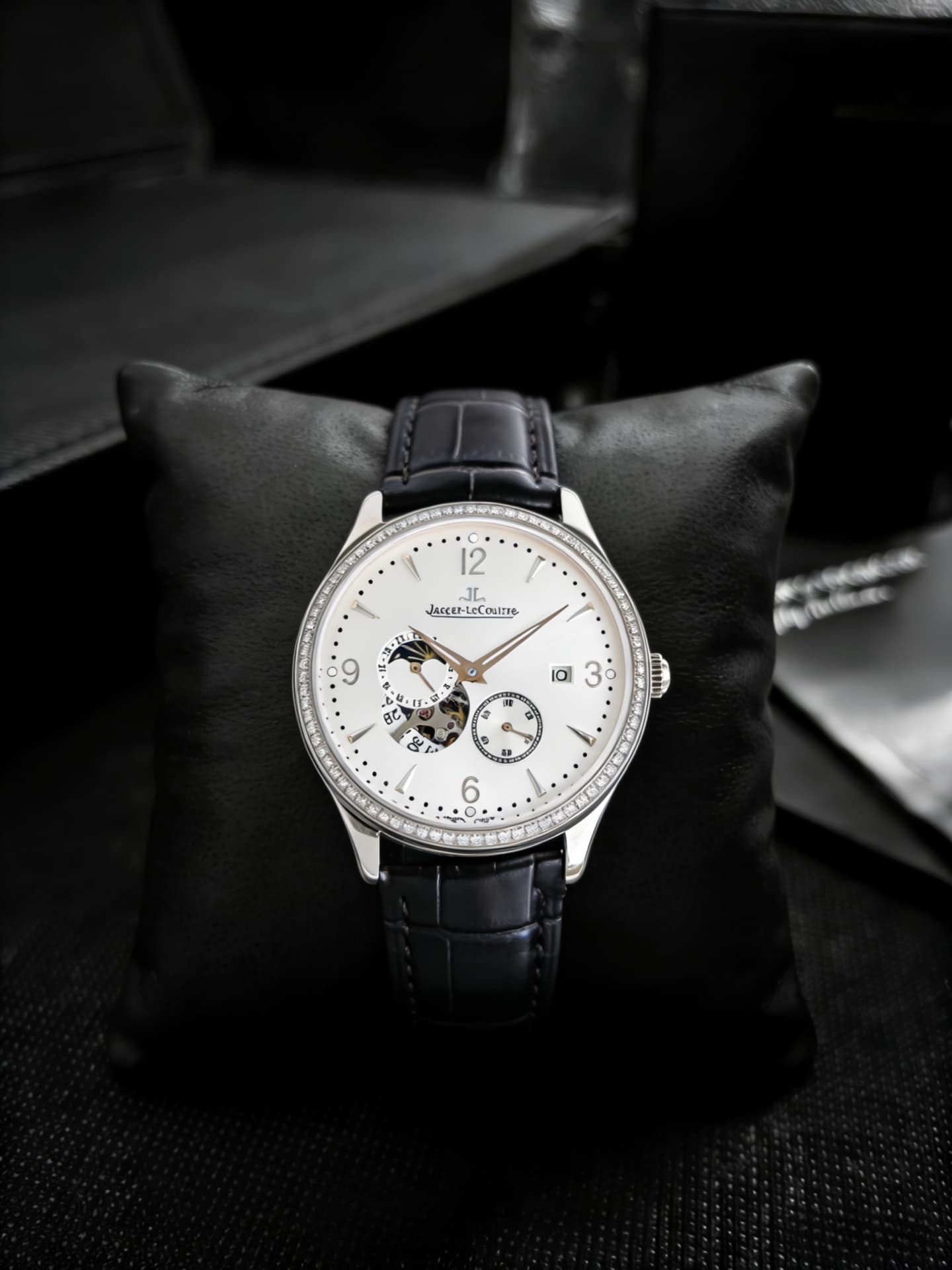Jaeger-LeCoultre White Watch