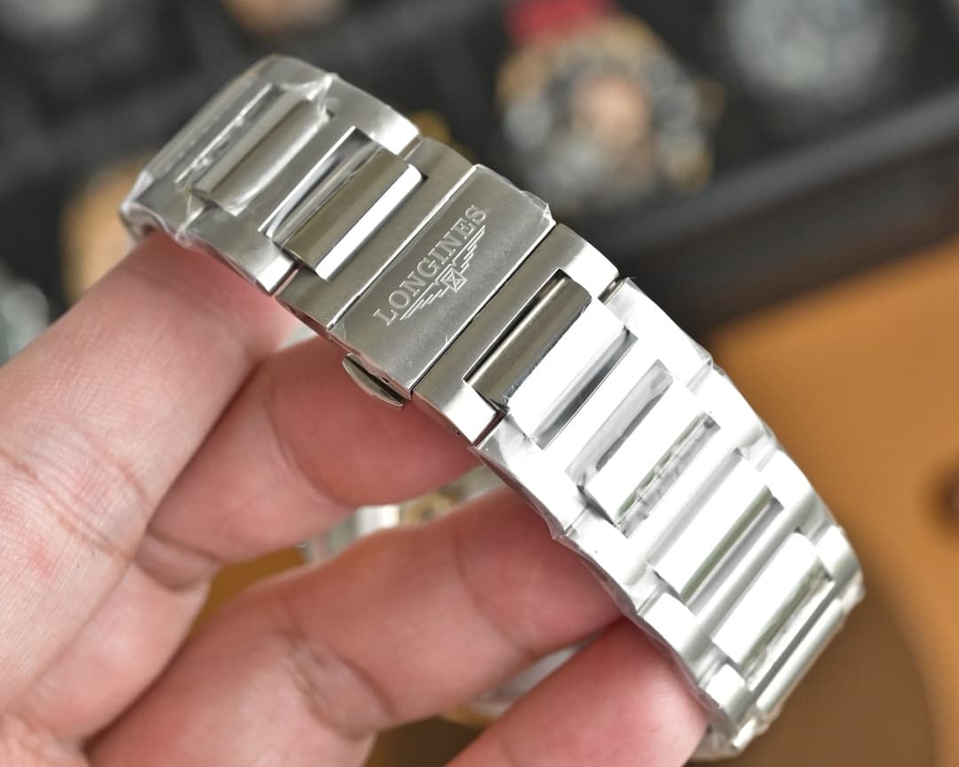 Longines Watch L398