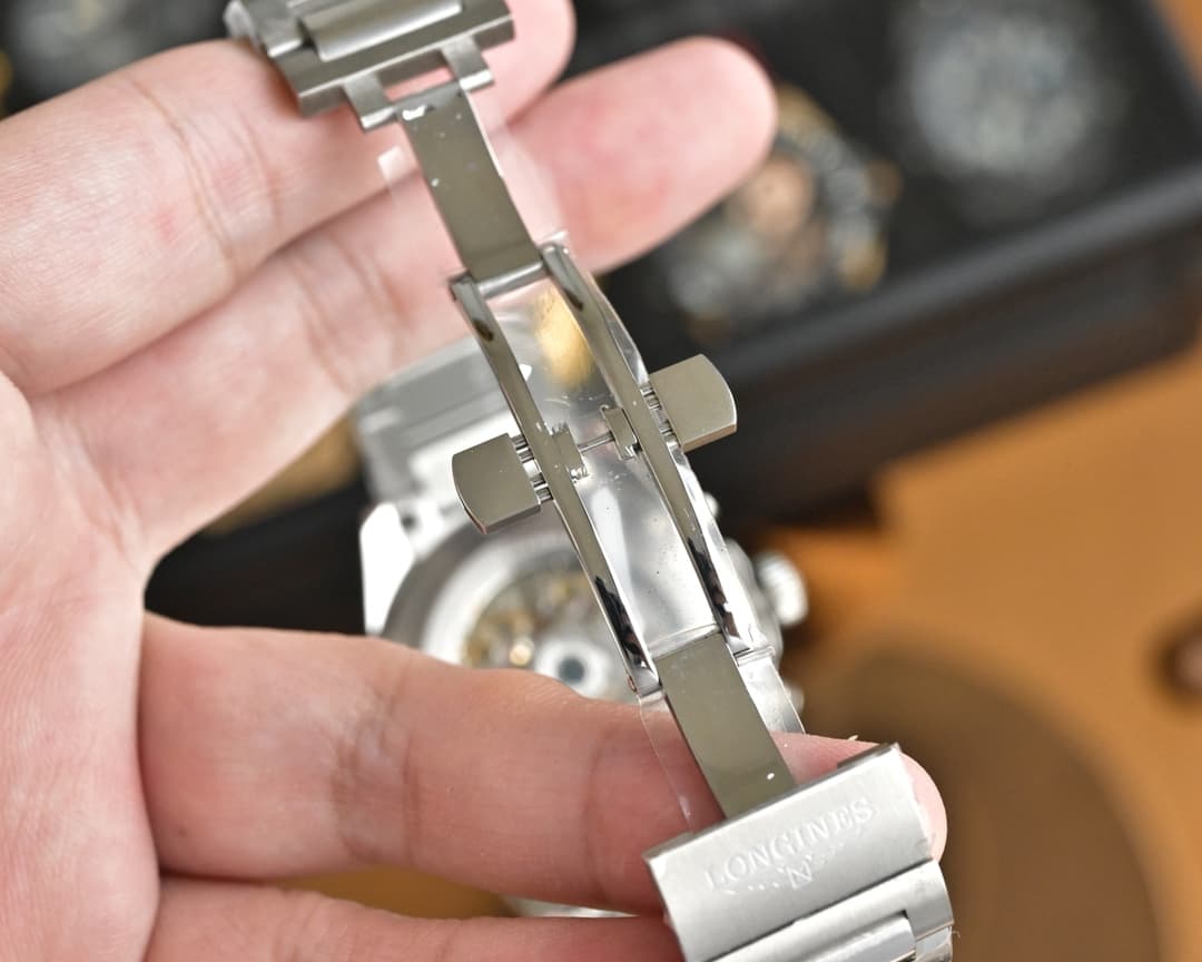 Longines Watch L398