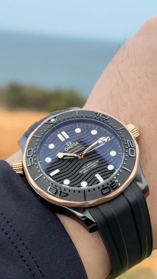 Luxury Brand Black Watch