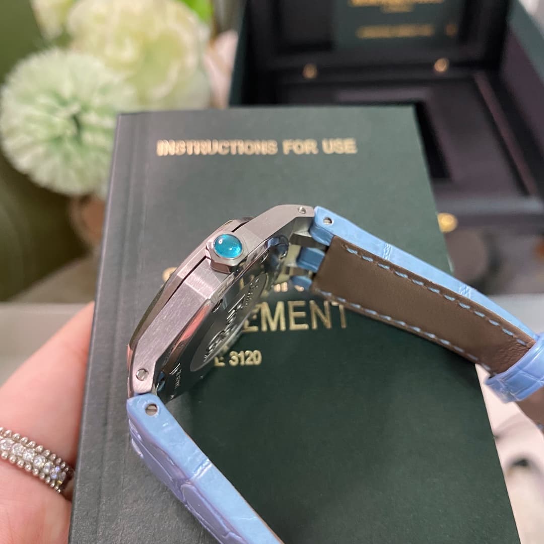 Audemars Piguet Blue Watch 67601