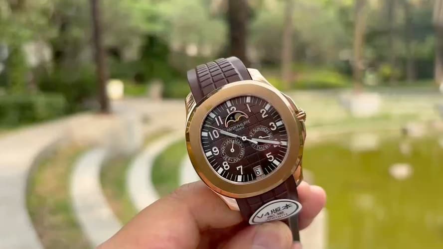 Patek Philippe White Watch Au750