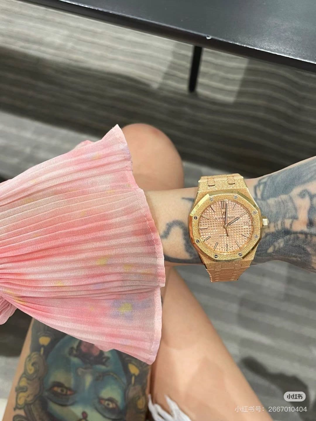 Luxury Watch Gold Product