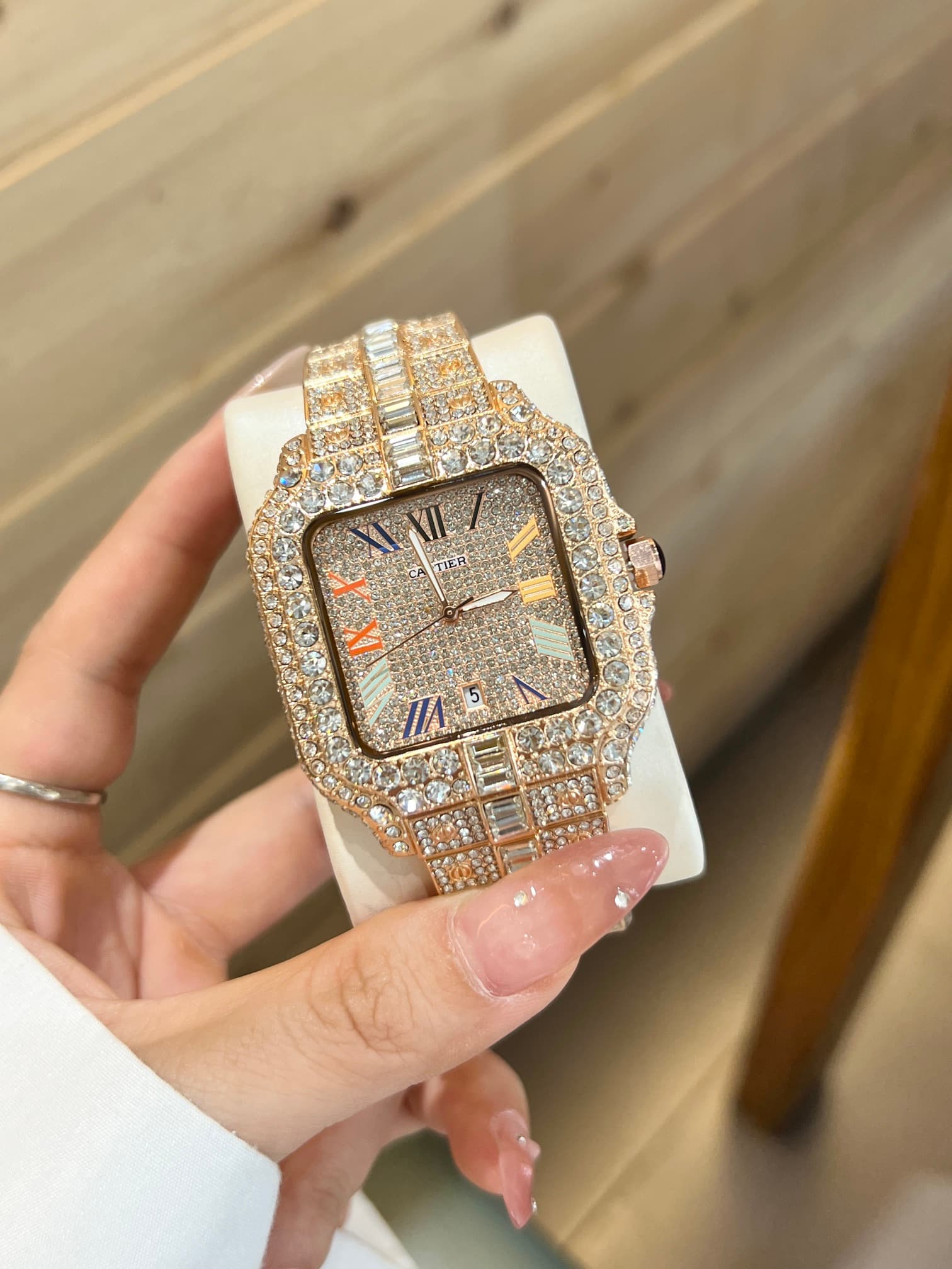 Cartier Gold Product