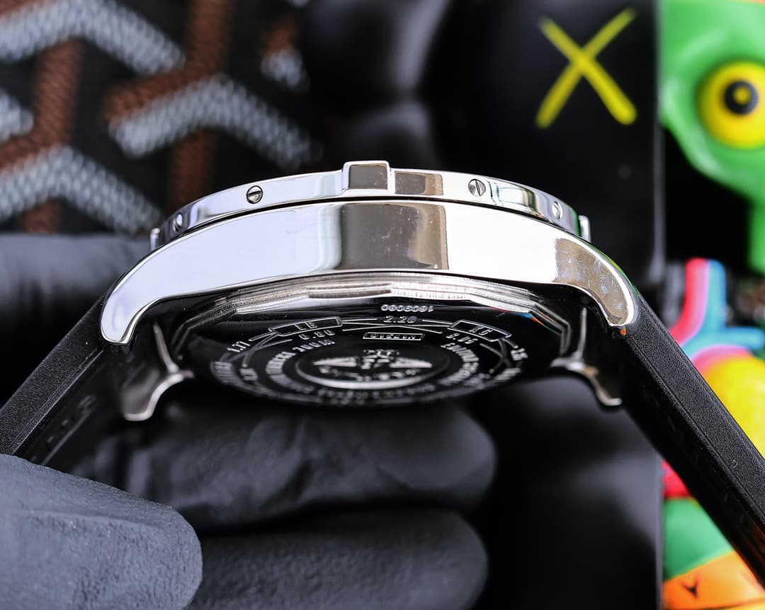 Breitling Black Watch