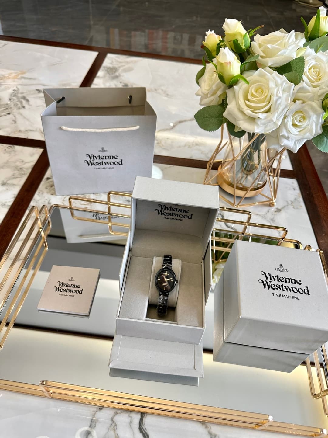 Luxury Brand Red Watch